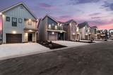 66 Holland Park West - Photo 12