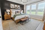907 Champions Circle - Photo 14