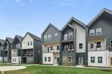 550 Markham St - Photo 2