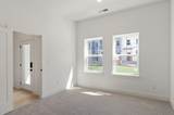 550 Markham St - Photo 13