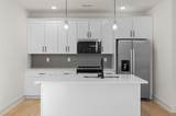 550 Markham St - Photo 6