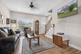 1405 Brook Hill Dr - Photo 4