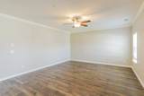 308 Edgefield Ct - Photo 3