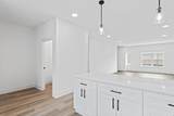 704 N Dupont Ave - Photo 9