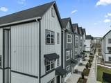 710 N Dupont Ave - Photo 2