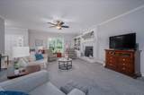 215 W Longview Dr - Photo 14