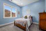 1236 Saxon Dr - Photo 47