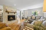 2215 Creekside Ln - Photo 3