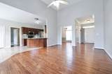 104 Camden Ct - Photo 10