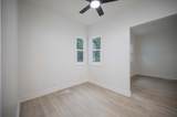 4037 Calumet Dr - Photo 9