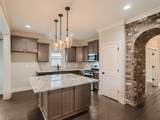 640 Sire Ave - Photo 10
