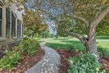 9511 Wexcroft Dr - Photo 3
