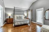 2228 Batavia St - Photo 17