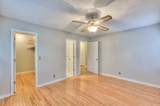 2146 Berkshire Ln - Photo 18