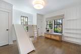 922 Lawrence Ave - Photo 18