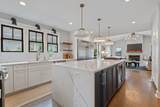922 Lawrence Ave - Photo 25