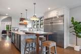922 Lawrence Ave - Photo 30