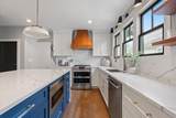 922 Lawrence Ave - Photo 7
