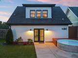 922 Lawrence Ave - Photo 80