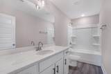 111 Oak St - Photo 18