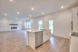 467 Triple Crown Cir - Photo 4