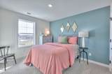 2847 Triple Crown Cir - Photo 19