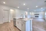 2584 Triple Crown Cir - Photo 4