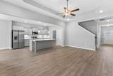 1114 Bluecreek Circle - Photo 2