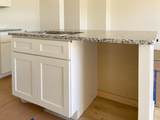 305 Towles Ave - Photo 6