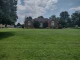 MLS# 2928468 - 1000 Nina Dr in Windland Est Sec 1 Replat Subdivision in Springfield Tennessee - Real Estate Home For Sale Zoned for Coopertown Middle School