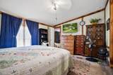 1047 Phillips Dr - Photo 12
