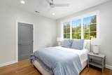 928 Harbor Pointe Drive - Photo 32