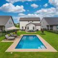 324 Mattieton Ln - Photo 3