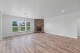 2039 Friendship Dr - Photo 20