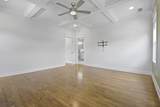 2247 Greenwood Ave - Photo 15