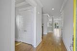 2247 Greenwood Ave - Photo 4