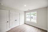 4010 Hereford Dr - Photo 33