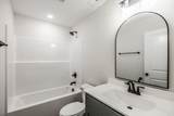 4010 Hereford Dr - Photo 35