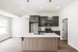 4010 Hereford Dr - Photo 5