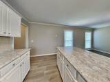 2103 Winthorne Ln - Photo 4