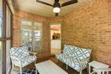 208 Loop Dr - Photo 32