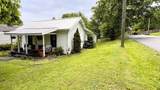 700 Maplewood Ln - Photo 2