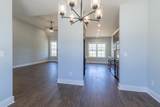 2060 Beverly Ct - Photo 12