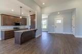 2060 Beverly Ct - Photo 17