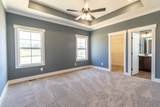 2060 Beverly Ct - Photo 19