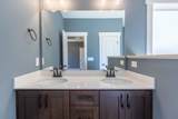 2060 Beverly Ct - Photo 22