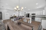 77 Frost St - Photo 9