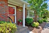 2521 Meadowood Dr - Photo 3