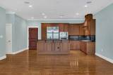2411 Crestmoor Rd - Photo 8