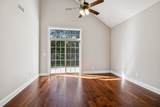 1037 Irish Way - Photo 11